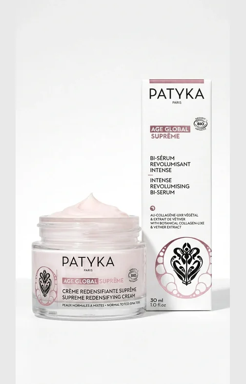Set PATYKA Age Global Supreme, el Bi-Serum Revolumising Intense i el Bàlsam Supreme Redensifying Cream sobre fons blanc