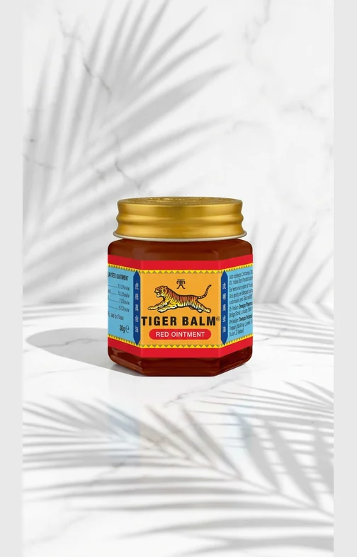 Pot hexagonal de Tiger Balm Vermell de 30 grams, ungüent per a l'alleujament muscular i articular